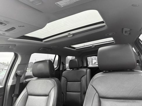 Used 2021 GMC Acadia SLT w/ Elevation Edition AWD/4WD image 28