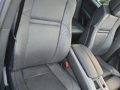 Used 2011 BMW X5 M image 28