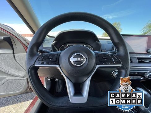 Certified 2025 Nissan Altima 2.5 SV FWD image 27