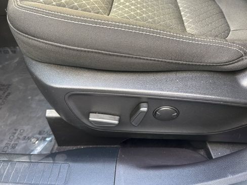 Used 2023 Ford Escape Active AWD/4WD image 14