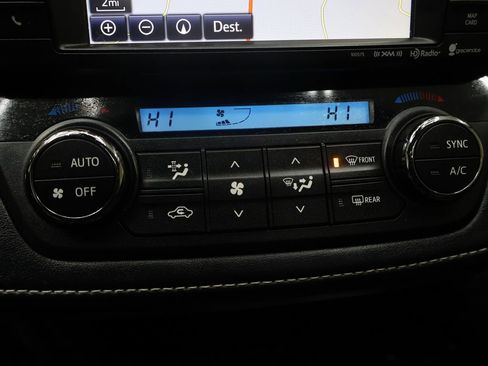 Used 2016 Toyota RAV4 Limited AWD/4WD image 24