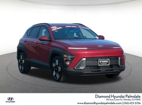 Used 2025 Hyundai Kona SEL FWD image 1