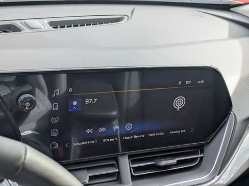 New 2026 Chevrolet Trax ACTIV w/ Sunroof Package FWD image 29