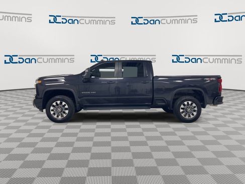 Used 2024 Chevrolet Silverado 2500 Custom w/ Custom Value Package AWD/4WD image 5