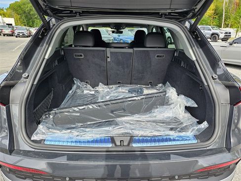 New 2025 Audi Q5 Premium Plus image 22