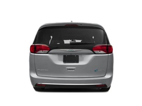 Used 2018 Chrysler Pacifica Limited w/ Advanced Safetytec Group FWD image 8