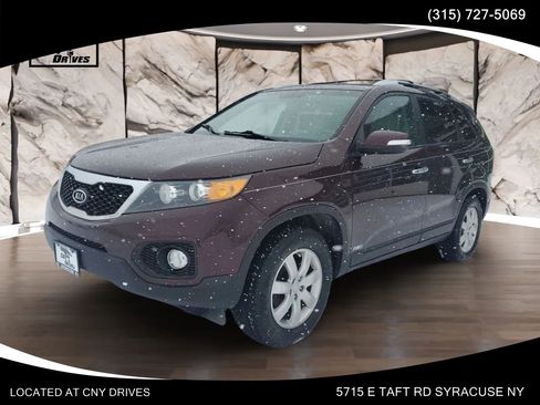 Used 2013 Kia Sorento LX w/ Convenience Pkg AWD/4WD image 1
