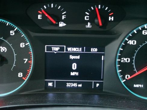 Used 2022 Chevrolet Malibu LT FWD image 21