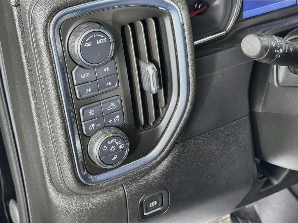 Used 2021 Chevrolet Silverado 1500 RST w/ True North Edition Plus AWD/4WD image 10