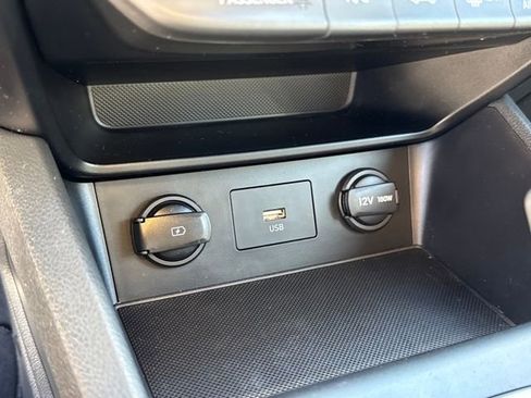 Certified 2023 Hyundai Kona SEL image 25