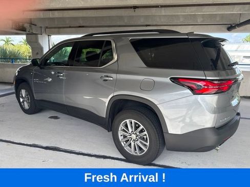 Used 2023 Chevrolet Traverse LT FWD image 18