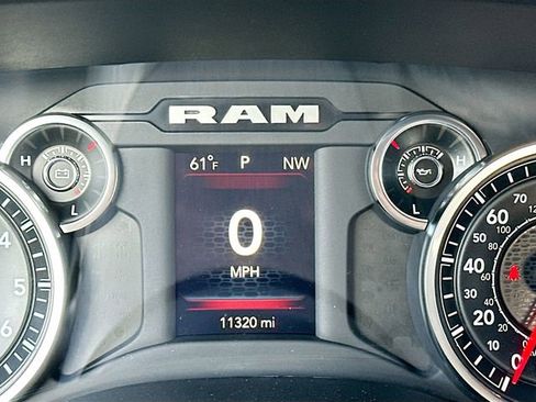 Used 2024 RAM 1500 Big Horn image 12