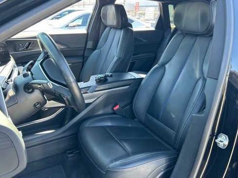 Used 2024 Cadillac Lyriq Sport AWD/4WD image 3
