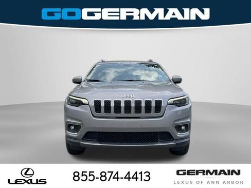 Used 2019 Jeep Cherokee Limited AWD/4WD image 11