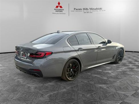 Used 2022 BMW 540i w/ M Sport Package image 5