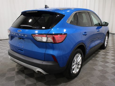 Used 2021 Ford Escape SE w/ Convenience Package FWD image 28