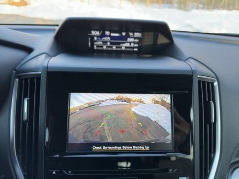 Used 2022 Subaru Forester Premium image 10