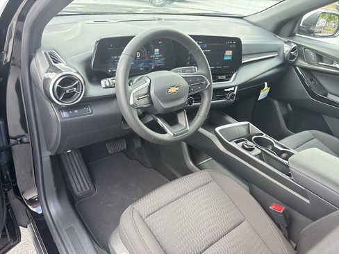 New 2026 Chevrolet Equinox LT FWD image 10