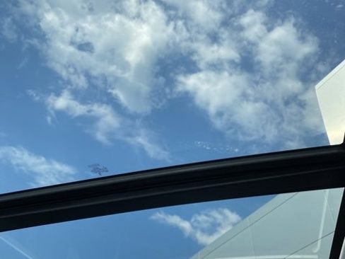 New 2025 Ford Expedition Active image 46