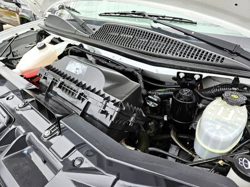 Used 2021 Chevrolet Express 3500 w/ Power Convenience Package image 50