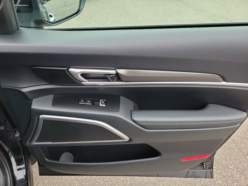 Used 2025 Kia Telluride S image 9