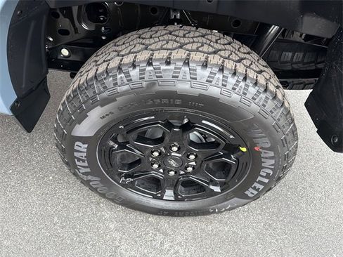 New 2025 Ford Ranger XLT w/ Equipment Group 301A High image 12