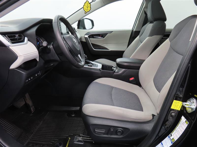 Used 2022 Toyota RAV4 XLE w/ Convenience Package AWD/4WD image 13