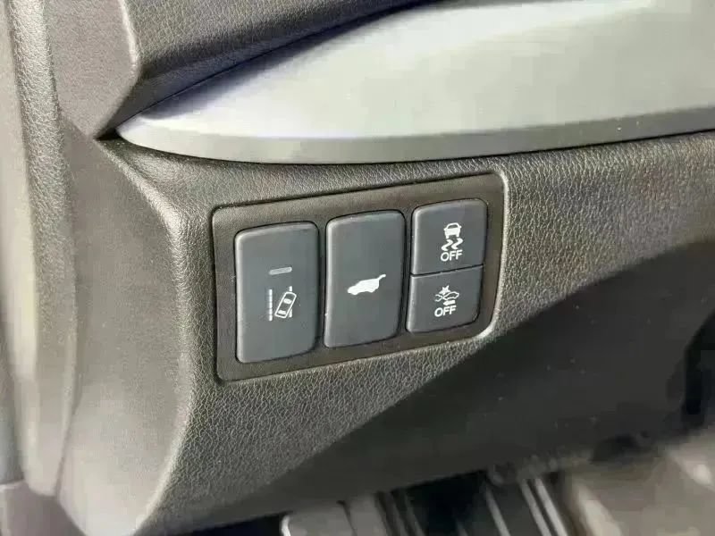 Used 2017 Acura RDX w/ Technology Package AWD/4WD image 20