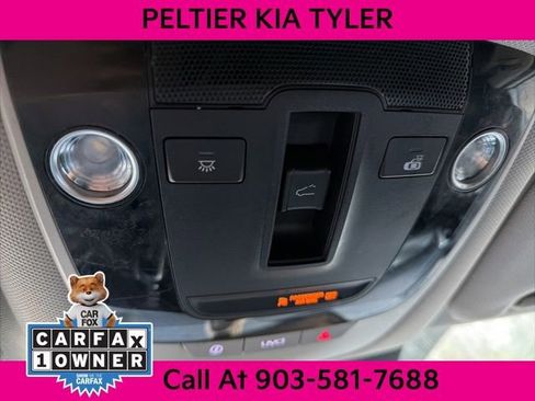 Certified 2021 Kia Sorento S w/ Panoramic Sunroof Package image 23