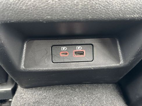 Used 2025 Nissan Altima 2.5 SV FWD image 21