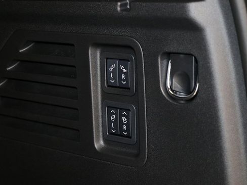 New 2025 Buick Enclave Sport Touring w/ Power Package image 31