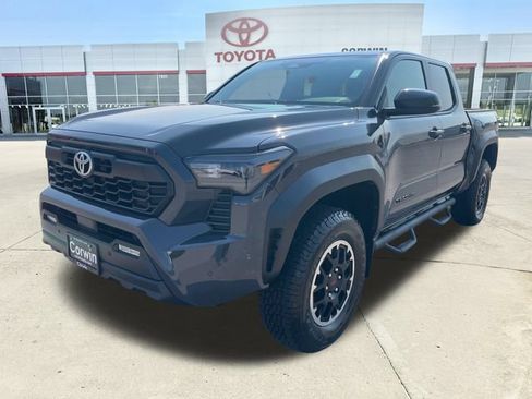 Used 2024 Toyota Tacoma TRD Off-Road w/ TRD Off Road Upgrade Package AWD/4WD image 7