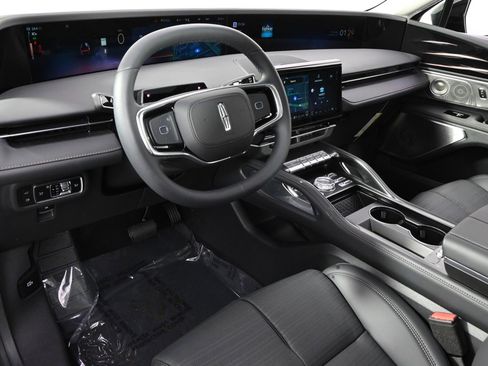 New 2026 Lincoln Nautilus Reserve image 12