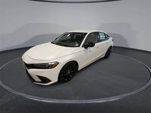 Used 2023 Honda Civic Sport image 2