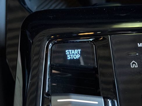 Certified 2025 BMW i5 M60 image 29