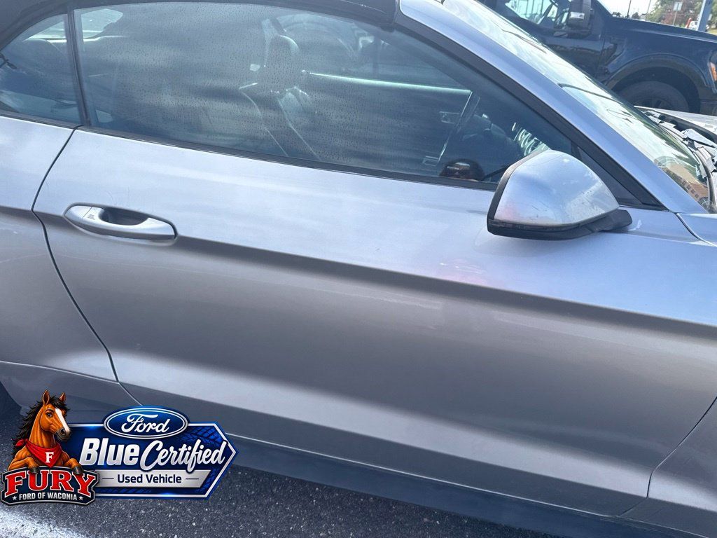 Used 2020 Ford Mustang Premium RWD image 7
