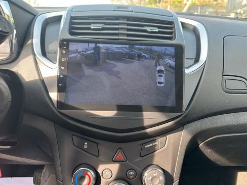 Used 2016 Chevrolet Trax LS w/ LPO, Cargo Package image 18