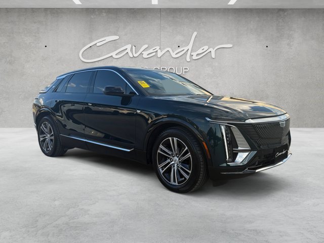 Certified 2026 Cadillac Lyriq Luxury AWD/4WD image 23
