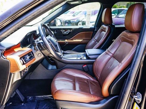 Used 2022 Lincoln Aviator Reserve w/ Equipment Group 201A AWD/4WD image 18