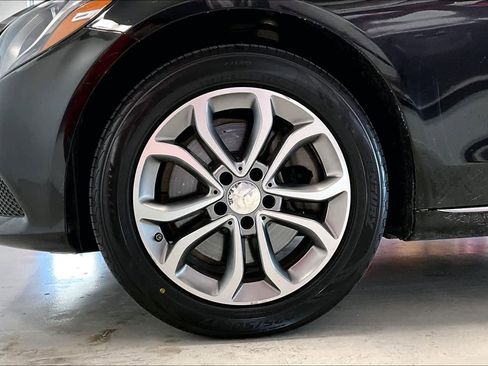 Used 2016 Mercedes-Benz C 300 4MATIC Sedan image 7
