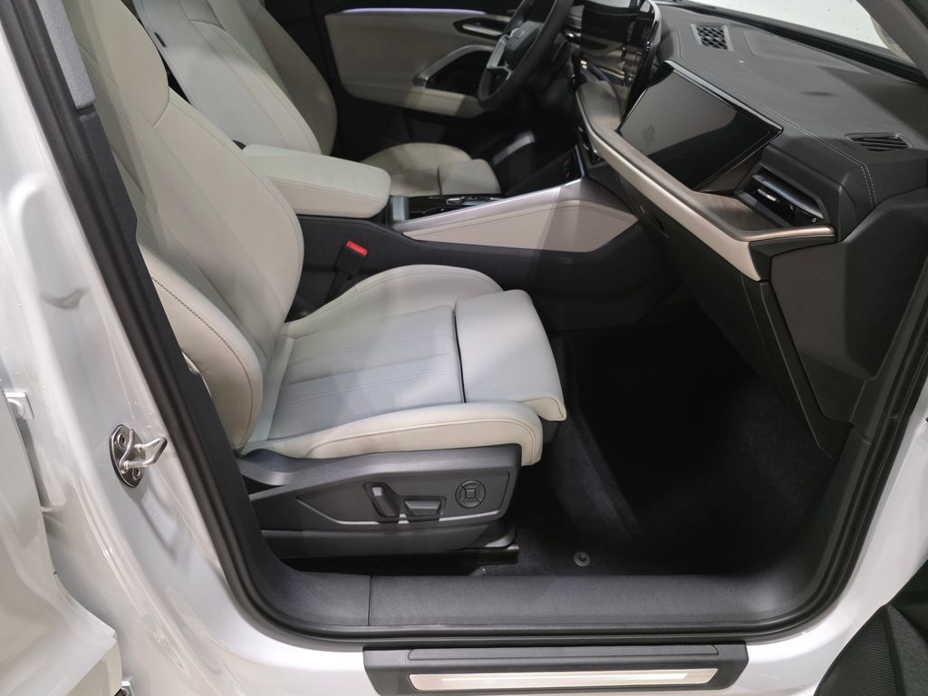 New 2026 Audi Q5 Premium Plus AWD/4WD image 14