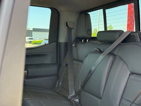 Used 2021 GMC Sierra 1500 Denali w/ Technology Package AWD/4WD image 18