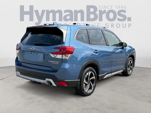 Certified 2023 Subaru Forester Touring AWD/4WD image 3