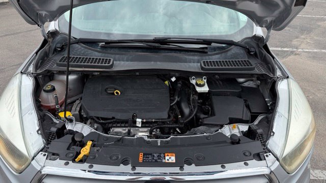 Used 2017 Ford Escape SE AWD/4WD image 11