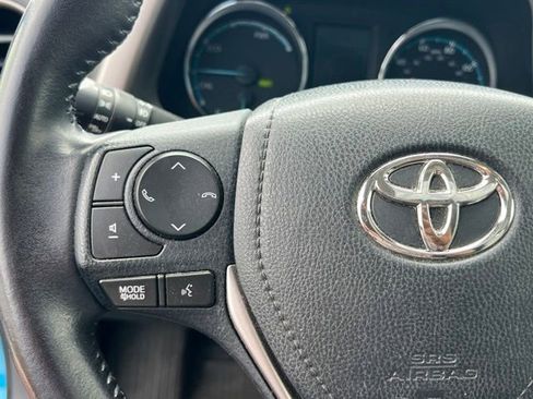 Used 2017 Toyota RAV4 Limited AWD/4WD image 21