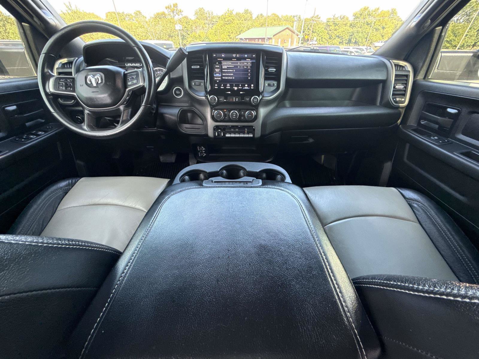 Used 2022 RAM 3500 Tradesman AWD/4WD image 18