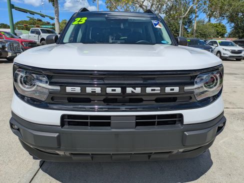 Used 2023 Ford Bronco Sport Outer Banks w/ Tech Package AWD/4WD image 8