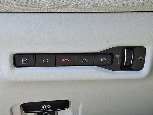 New 2026 Jeep Cherokee Laredo AWD/4WD image 21