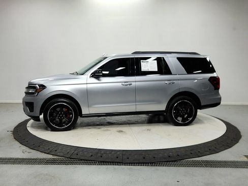 Used 2024 Ford Expedition Limited RWD image 5