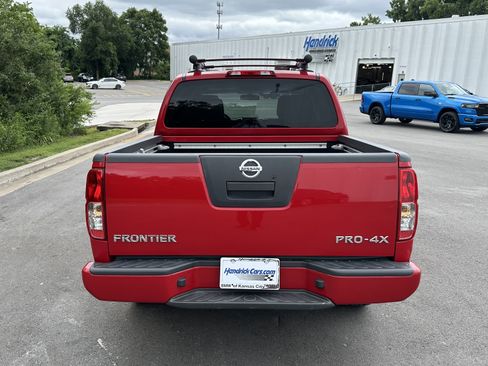 Used 2010 Nissan Frontier PRO-4X w/ Pro-4x Value Truck Pkg AWD/4WD image 9